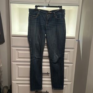 Old Navy skinny jeans in blue